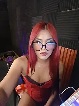 Alluring-Katrina stripchat live cam model