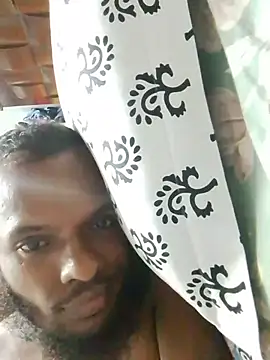 Strong-Man-420 stripchat live cam model