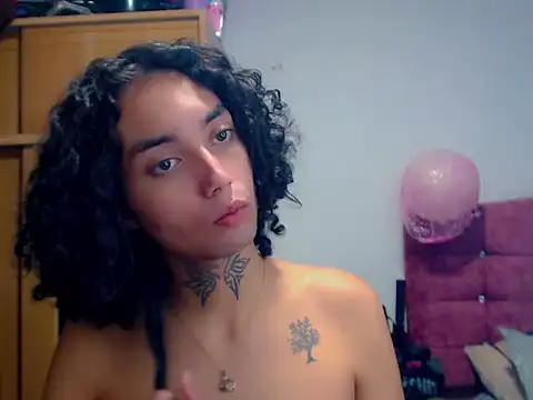 Dary_Bloom stripchat live cam model
