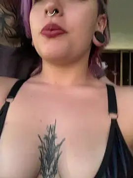 Hanna-Winchester stripchat live cam model