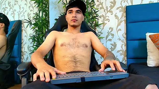 Andreao_Pirlo stripchat live cam model