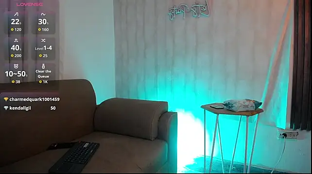 Axxel_White stripchat live cam model