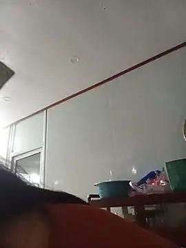 mannhinhi80 stripchat live cam model