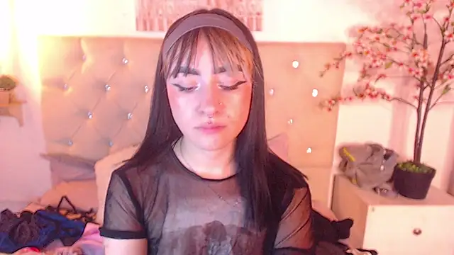 melodyygirl_ stripchat live cam model