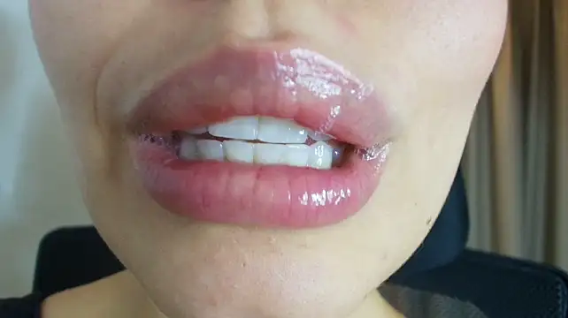 lisbet21x stripchat live cam model