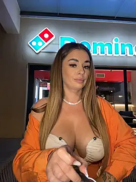 IsabellaEtthan stripchat live cam model