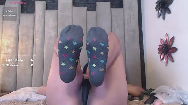 MisRoos stripchat live cam model