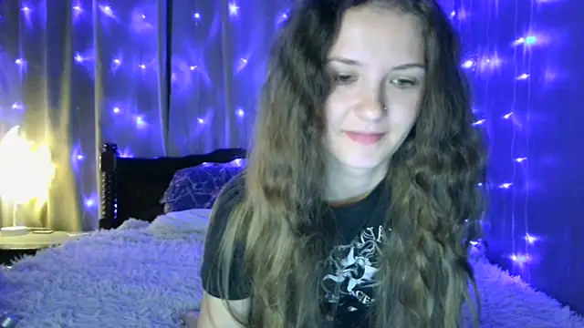 SofiSunRay stripchat live cam model