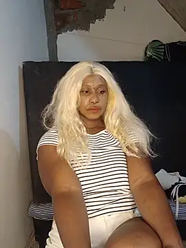 Cora11 stripchat live cam model