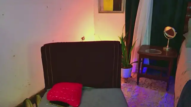 Ginger-Foxy stripchat live cam model