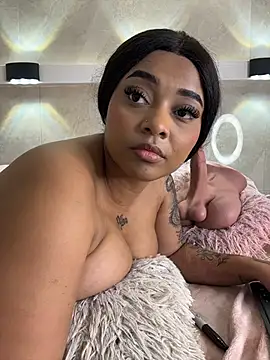 pamela_west stripchat live cam model