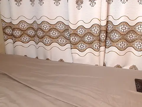 Karishma99_ stripchat live cam model