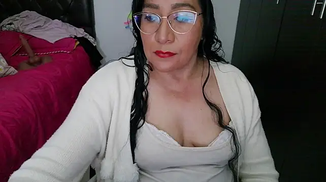 Grace_mature_milf stripchat live cam model