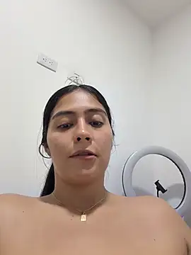 Sophie__Foxxx stripchat live cam model