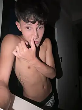 Stibenhotboy stripchat live cam model