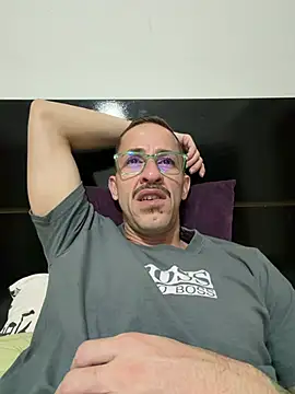 MeladoDiMel stripchat live cam model
