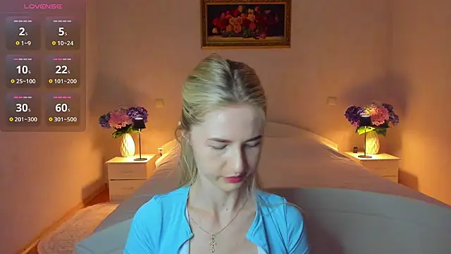 Julie_Blaze stripchat live cam model