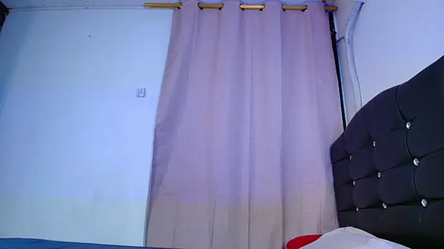Mia_depp stripchat live cam model