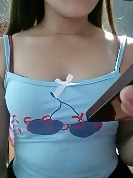 mymy06 stripchat live cam model