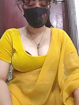 Saanvi-Sen stripchat live cam model