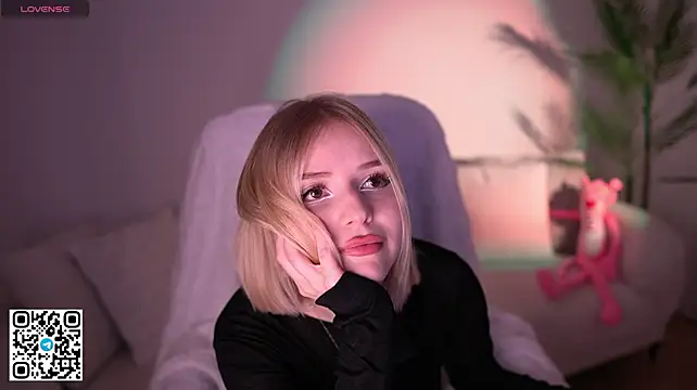 Dragonwind stripchat live cam model