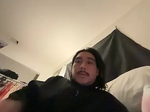 YeahyeahD stripchat live cam model