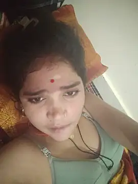 Mahek_-Love143 stripchat live cam model