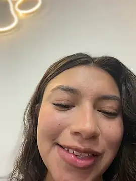 CocoaGigiMuse stripchat live cam model
