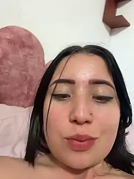 mileidy0106 stripchat live cam model