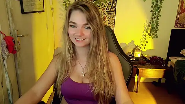 PrinsesCirilla stripchat live cam model