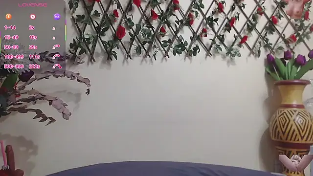 NicoleSantana stripchat live cam model