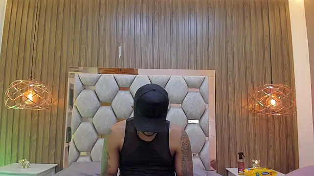 Robin_Rief stripchat live cam model