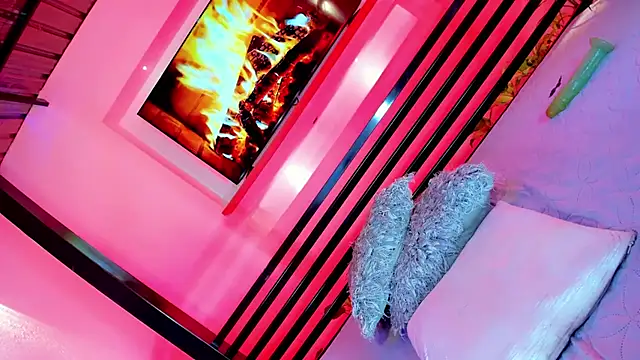 LYRA_STONE stripchat live cam model