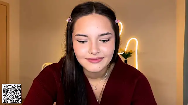 ScattyNoon stripchat live cam model