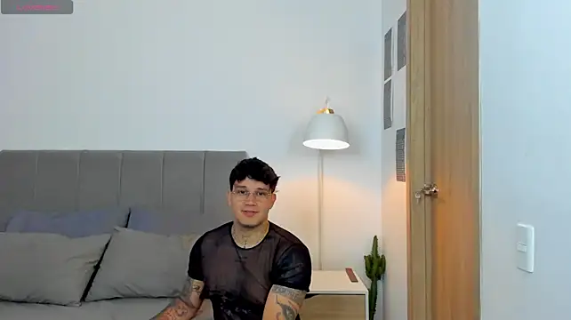im_deymon stripchat live cam model