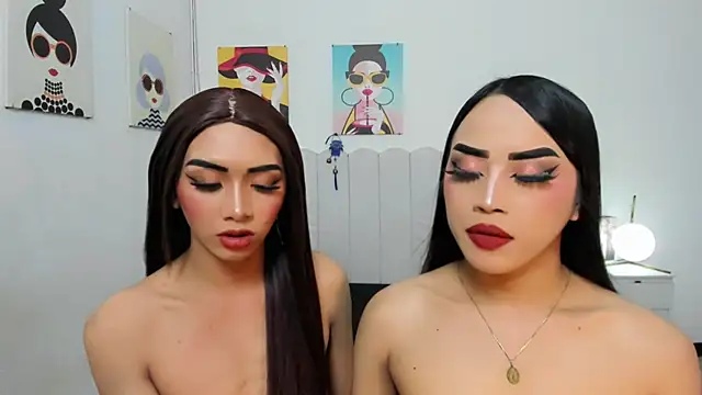 MirandaSterling stripchat live cam model
