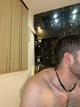Rafael_Mendezz stripchat live cam model