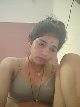 Mahek_-Love143 stripchat live cam model