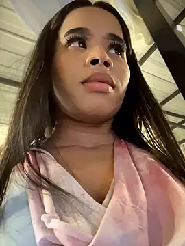 EmmaExoticaXXX stripchat live cam model