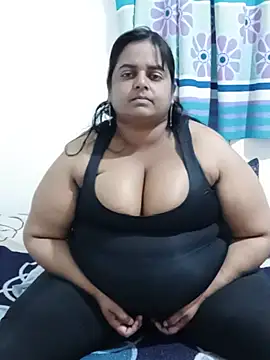 SusanaEshwar stripchat live cam model