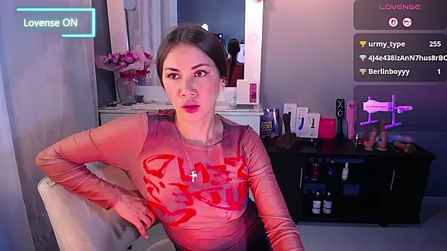 sashaHarding11 stripchat live cam model
