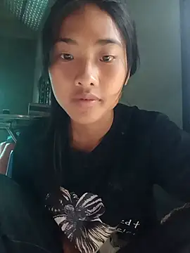 Hoa-tuylip stripchat live cam model