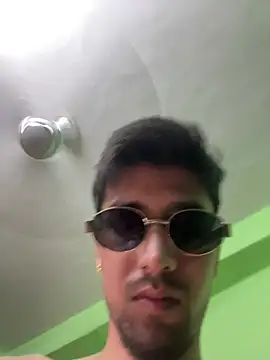 justinzaaa stripchat live cam model
