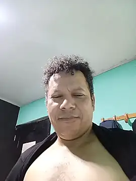 zesv stripchat live cam model