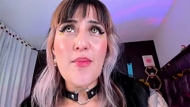AnabelleGron stripchat live cam model