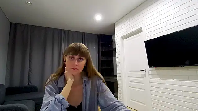 Daniella_Lorente stripchat live cam model