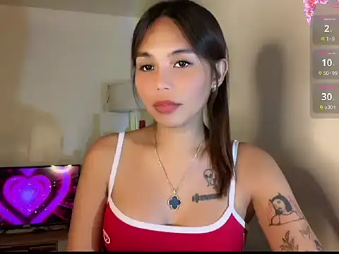 _petitegirlx69_ stripchat live cam model