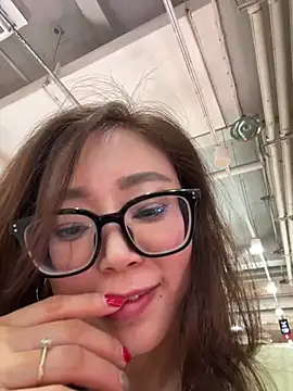 Chenbao-888 stripchat live cam model