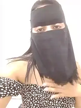 Mamhona7 stripchat live cam model
