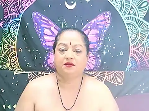 matureindian stripchat live cam model